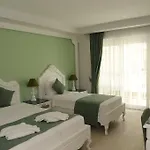 Montebello Deluxe