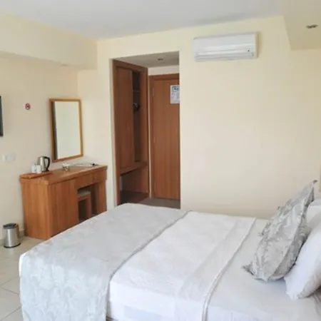 فندق Montebello Deluxe أولدينيس