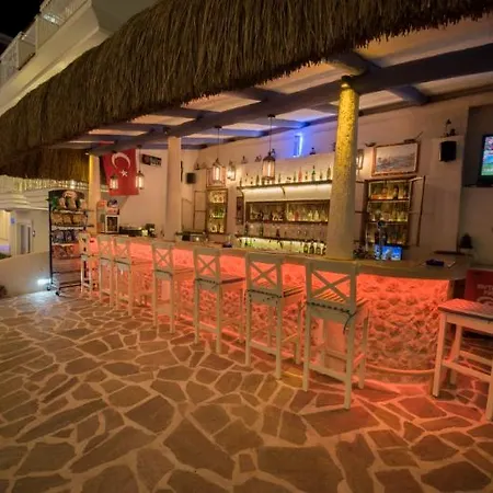 Montebello Deluxe فندق أولدينيس