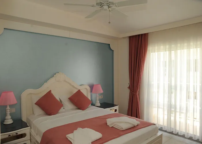 酒店 蒙特贝罗豪华酒店