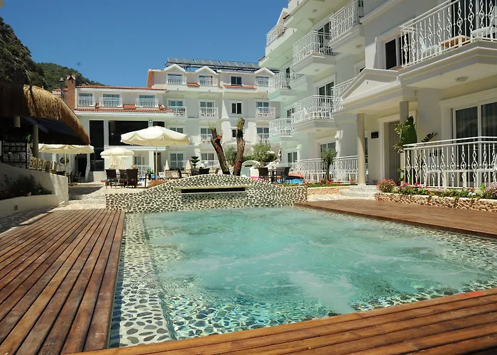 蒙特贝罗豪华酒店