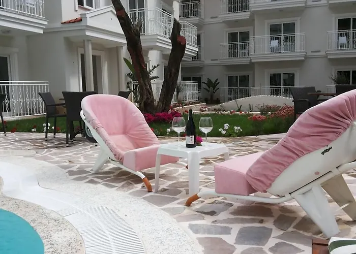 蒙特贝罗豪华酒店 厄吕代尼兹