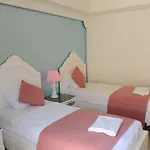 Hotel Montebello Deluxe