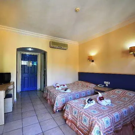 Montebello Deluxe אולודניץ