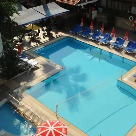 Montebello Deluxe Hotel