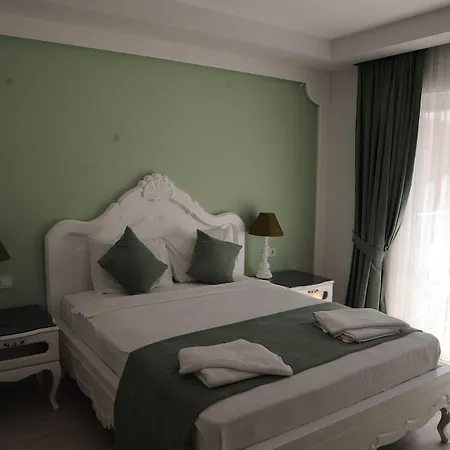 호텔 Montebello Deluxe