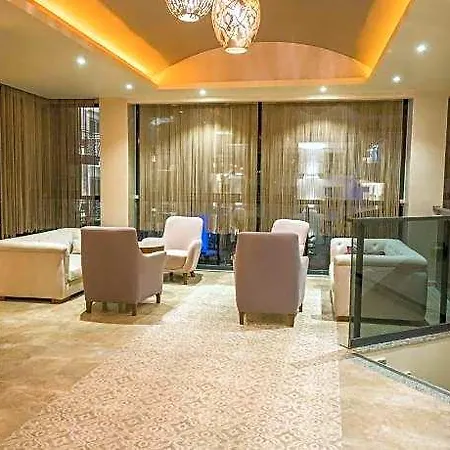 Montebello Deluxe 3*