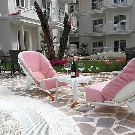 Montebello Deluxe Отель Олудениз