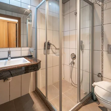 Montebello Deluxe Ξενοδοχείο