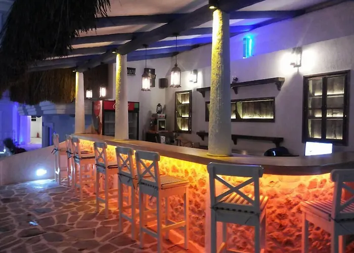 Montebello Deluxe 3*