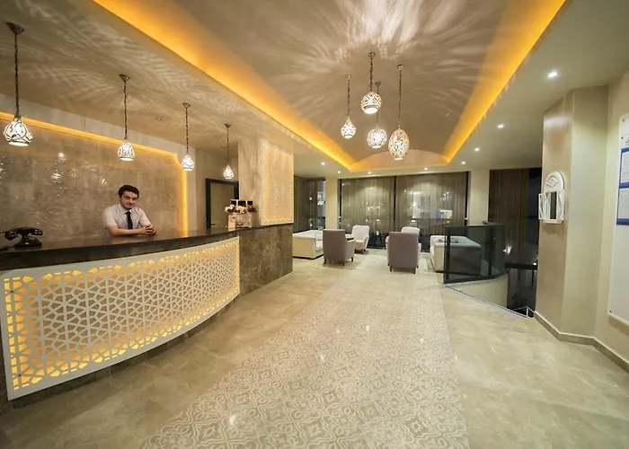 Montebello Deluxe