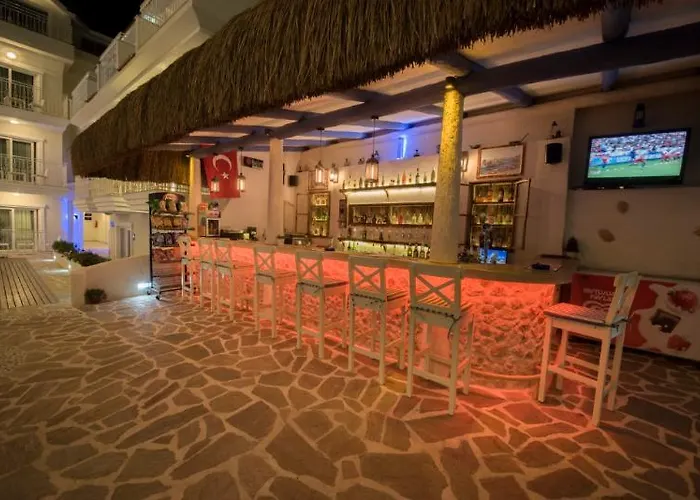 Montebello Deluxe ホテル オルデニズ